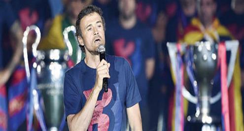 رسمياً.. برشلونة يمدد عقد إنريكي حتى 2017